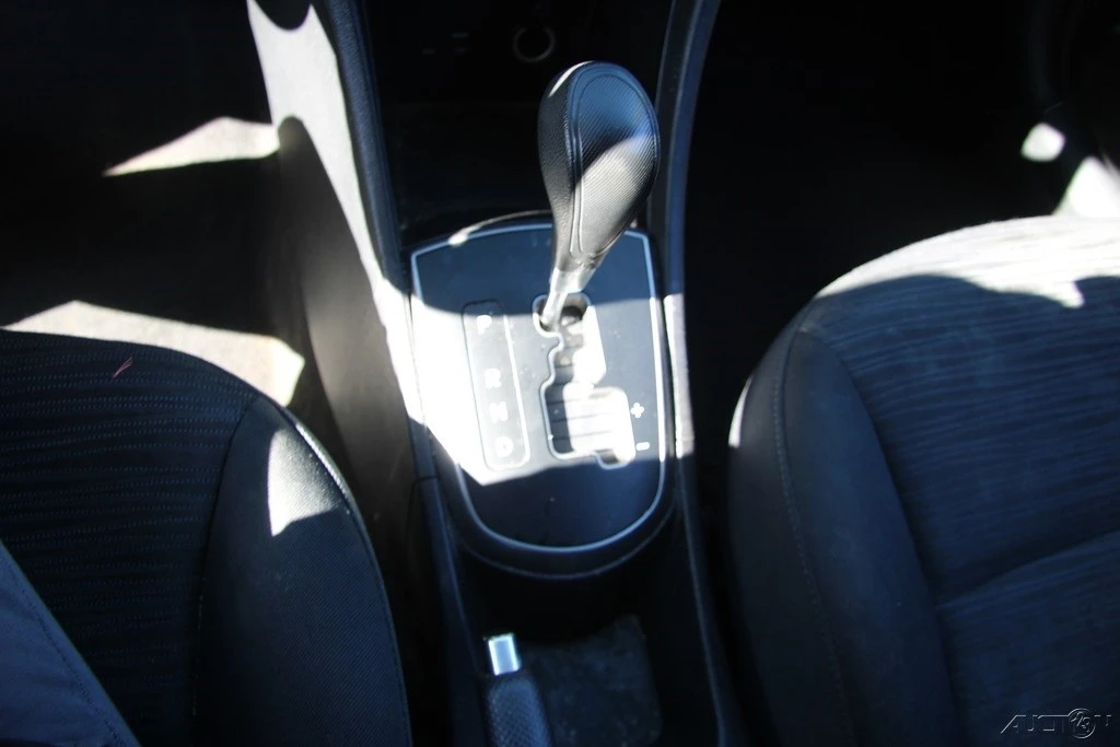 2015 Hyundai Accent - Image 16 of 21