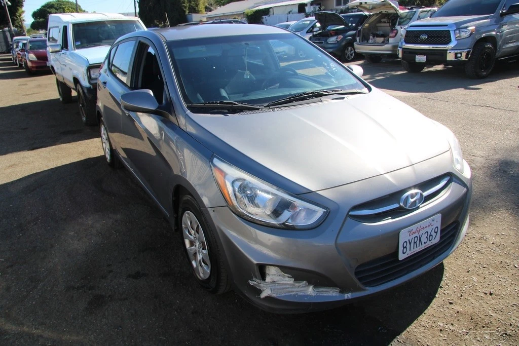 2015 Hyundai Accent - Image 8 of 21