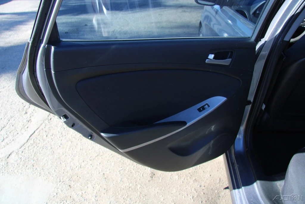 2015 Hyundai Accent - Image 17 of 21
