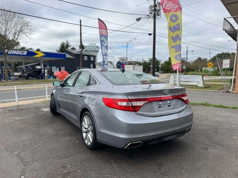 2015 Hyundai Azera - Image 11 of 12