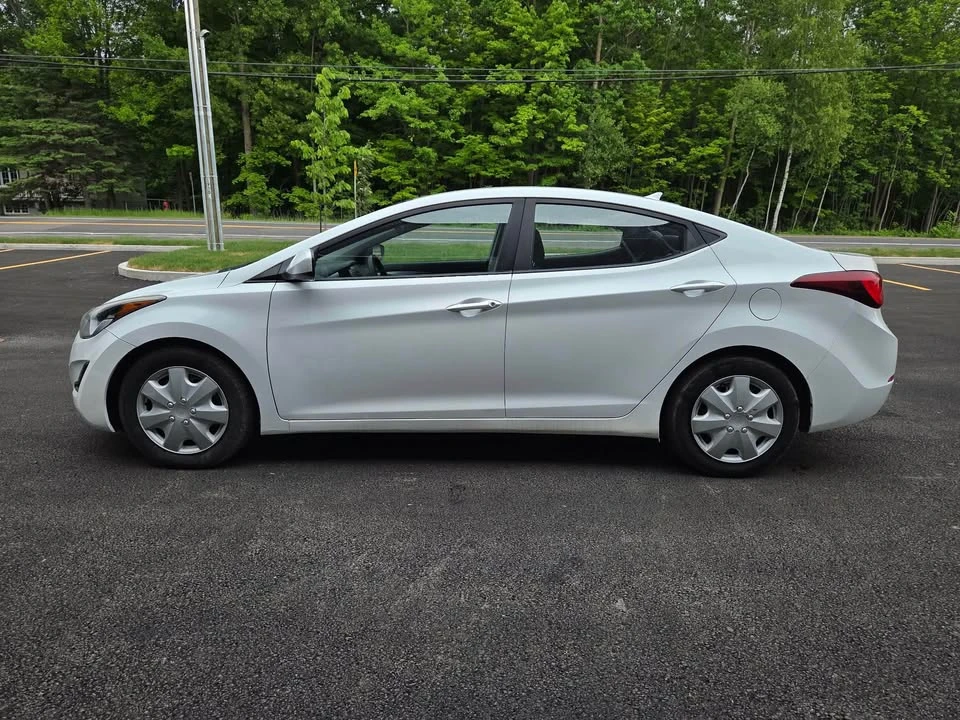 2015 Hyundai Elantra - Image 4 of 20