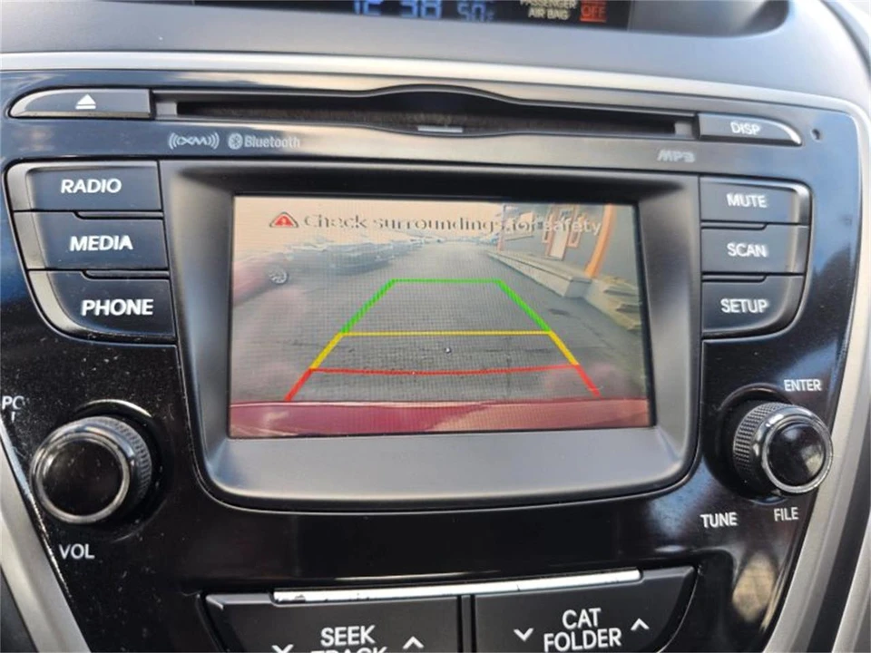 2015 Hyundai Elantra - Image 14 of 20