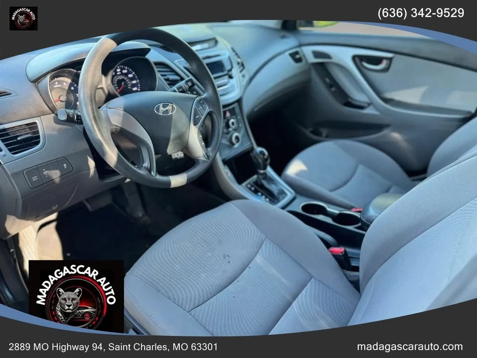 2015 Hyundai Elantra - Image 12 of 20