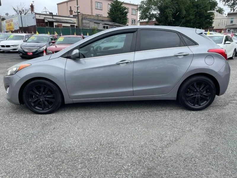 2015 Hyundai Elantra - Image 7 of 12