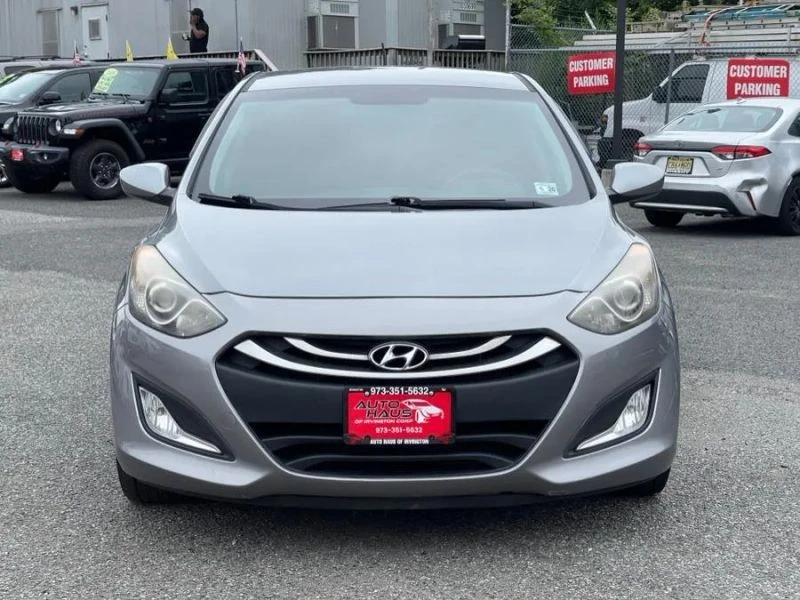 2015 Hyundai Elantra - Image 2 of 12