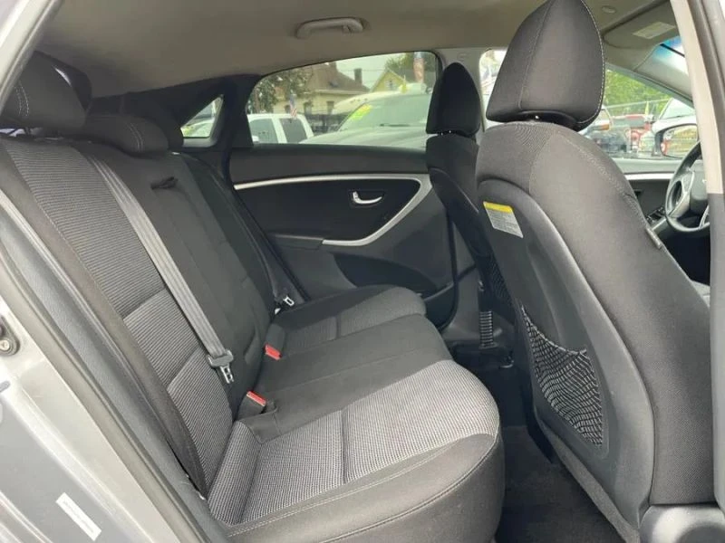 2015 Hyundai Elantra - Image 12 of 12