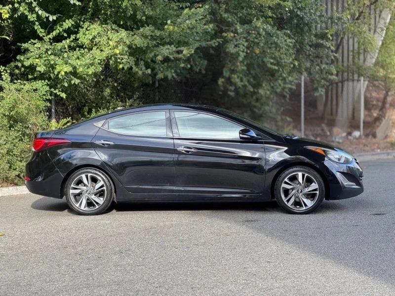 2015 Hyundai Elantra - Image 5 of 12