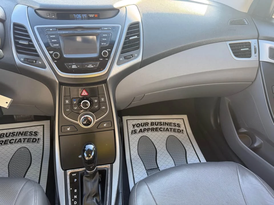2015 Hyundai Elantra - Image 18 of 20