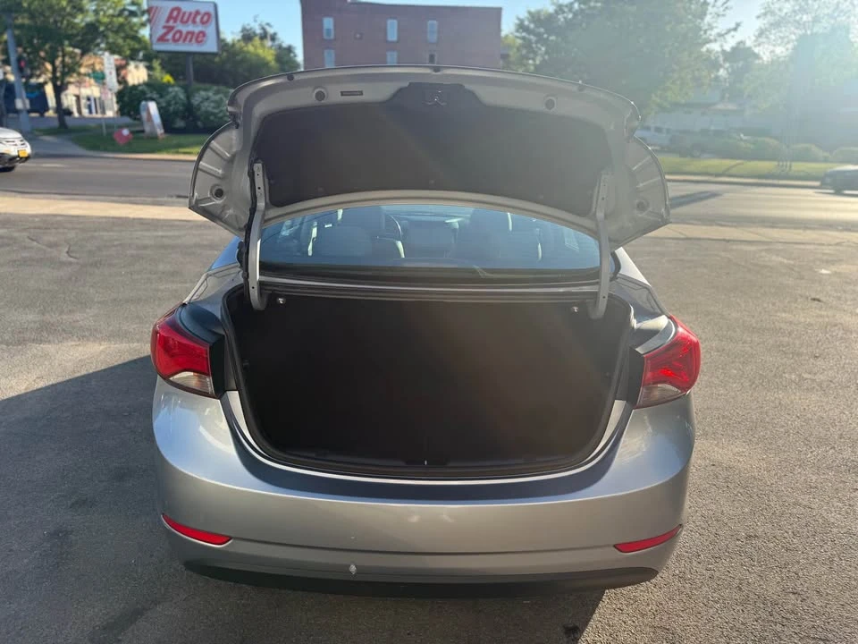 2015 Hyundai Elantra - Image 13 of 20