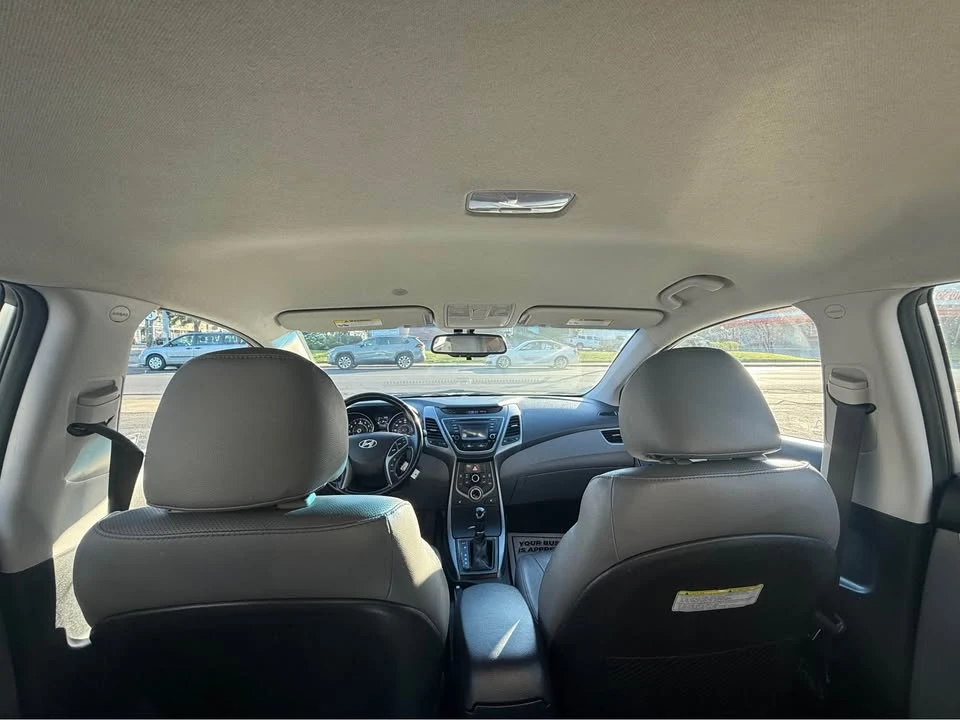 2015 Hyundai Elantra - Image 14 of 20