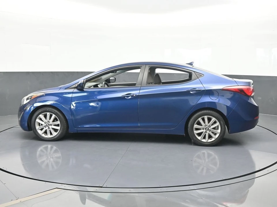 2015 Hyundai Elantra - Image 3 of 12