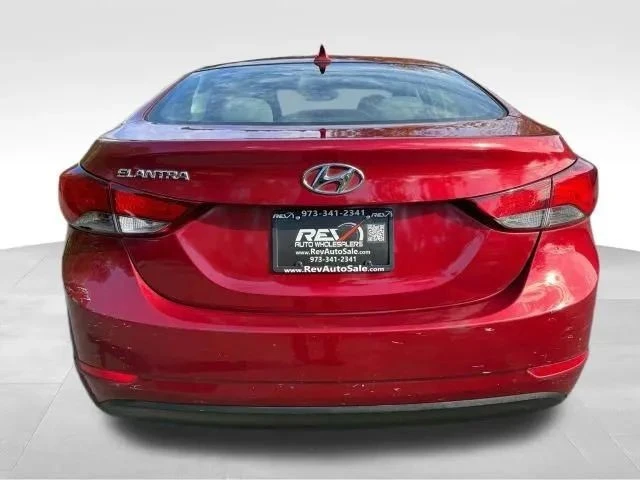 2015 Hyundai Elantra - Image 5 of 12