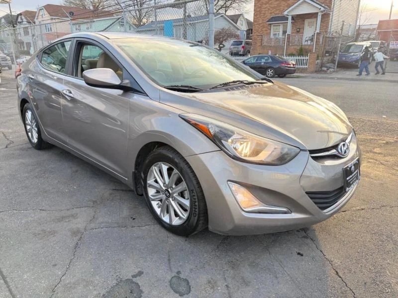 2015 Hyundai Elantra - Image 7 of 12