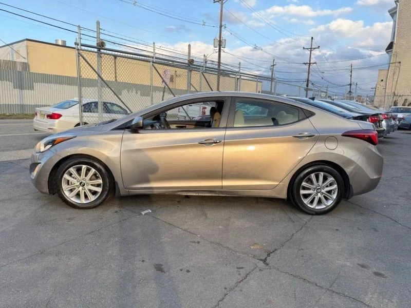 2015 Hyundai Elantra - Image 2 of 12