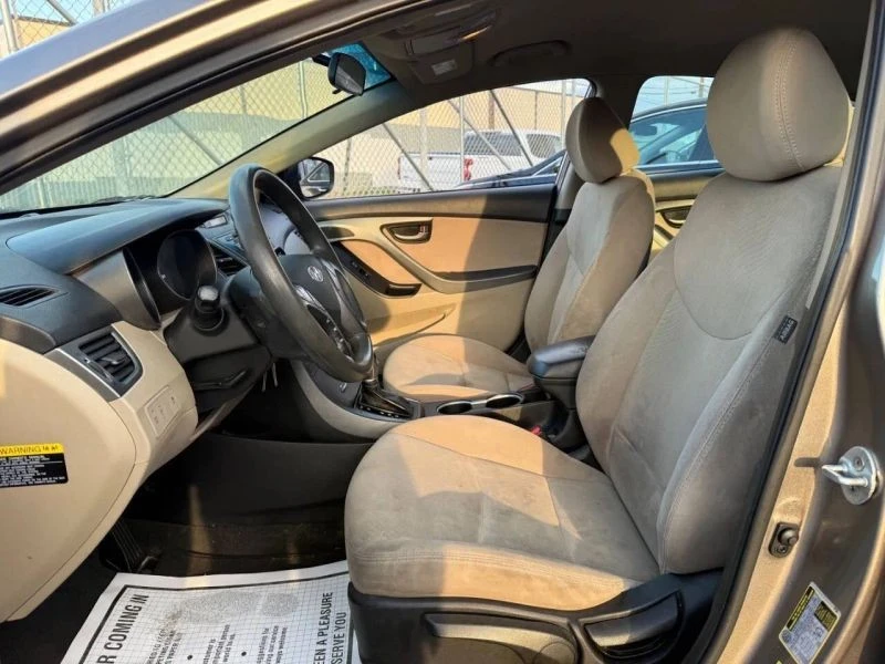 2015 Hyundai Elantra - Image 9 of 12