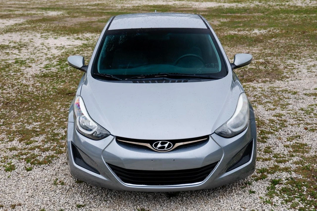2015 Hyundai Elantra - Image 17 of 21