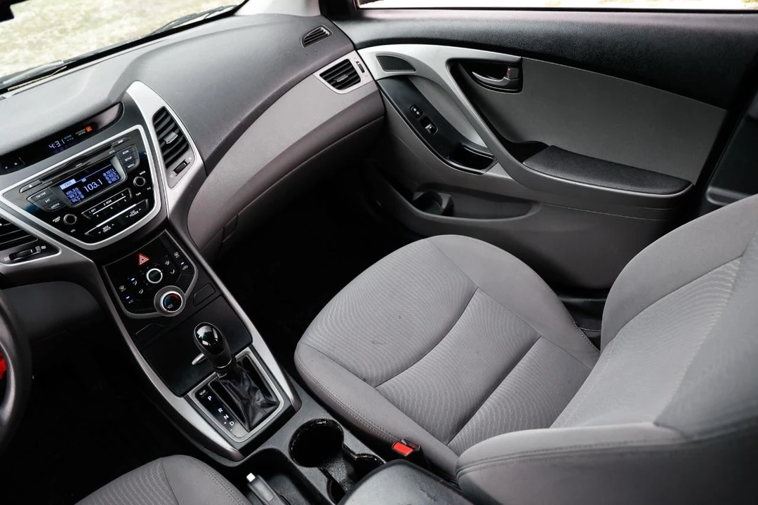 2015 Hyundai Elantra - Image 21 of 21