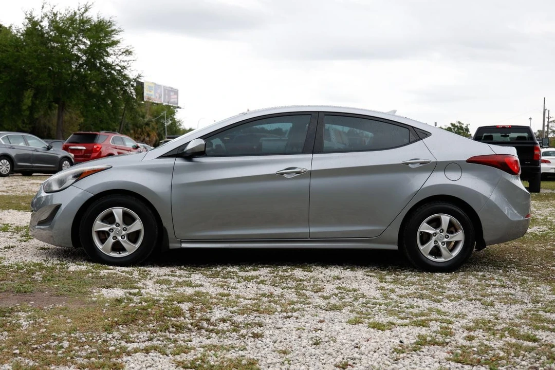 2015 Hyundai Elantra - Image 3 of 21