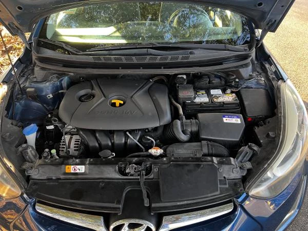 2015 Hyundai Elantra - Image 6 of 12