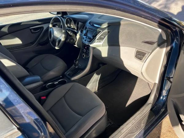 2015 Hyundai Elantra - Image 9 of 12