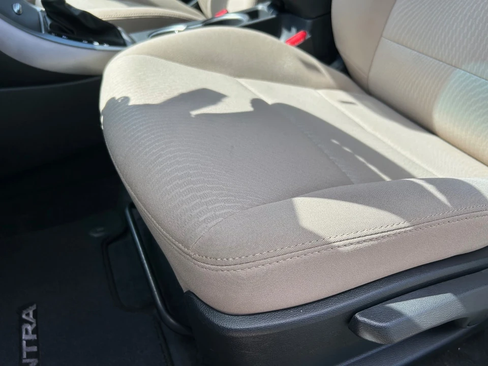 2015 Hyundai Elantra - Image 18 of 20