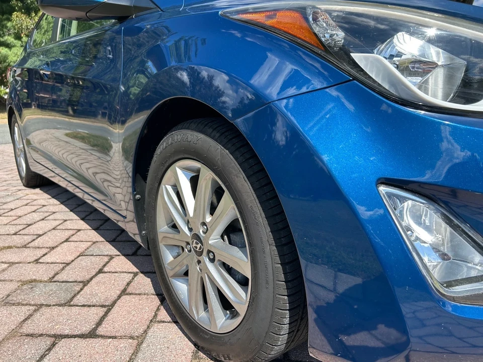 2015 Hyundai Elantra - Image 17 of 20