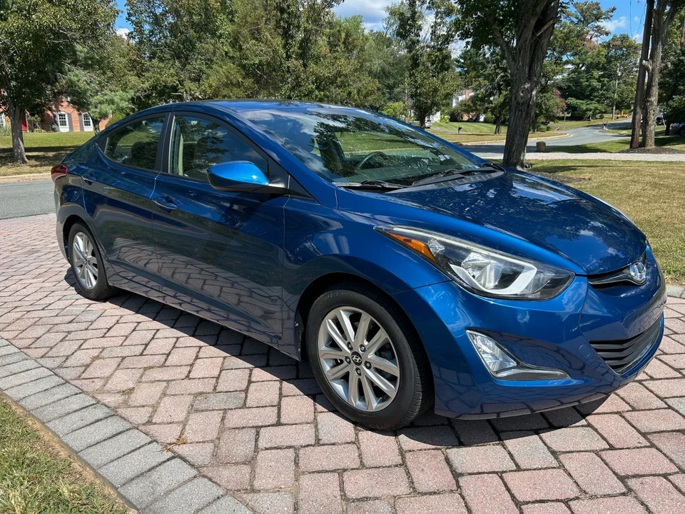 2015 Hyundai Elantra - Image 3 of 20