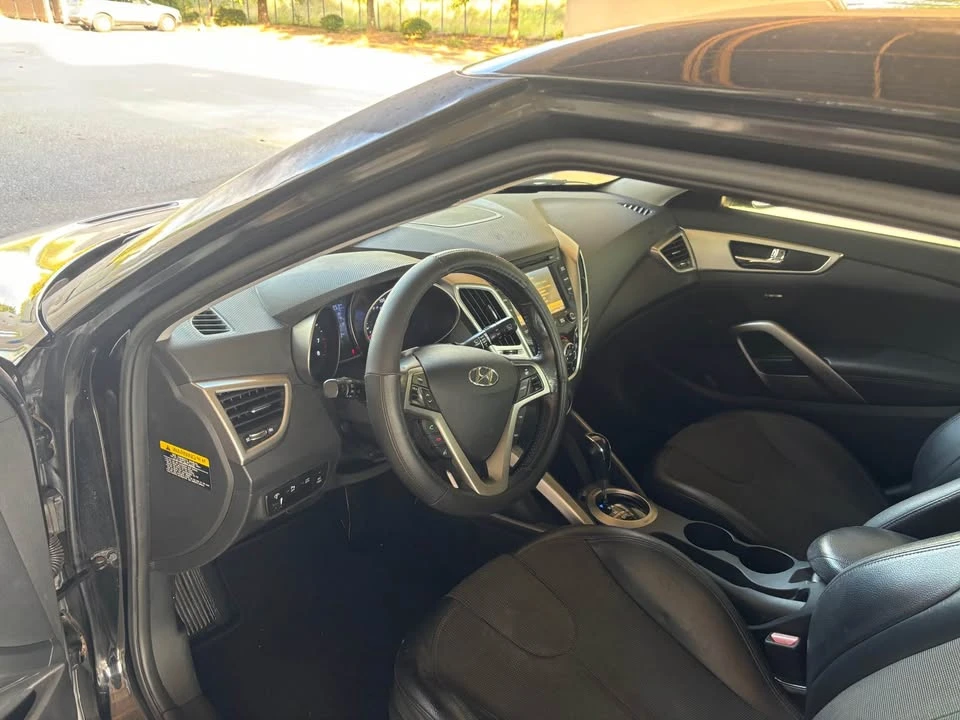 2015 Hyundai Elantra - Image 6 of 8