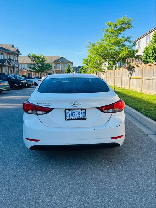 2015 Hyundai Elantra - Image 7 of 9