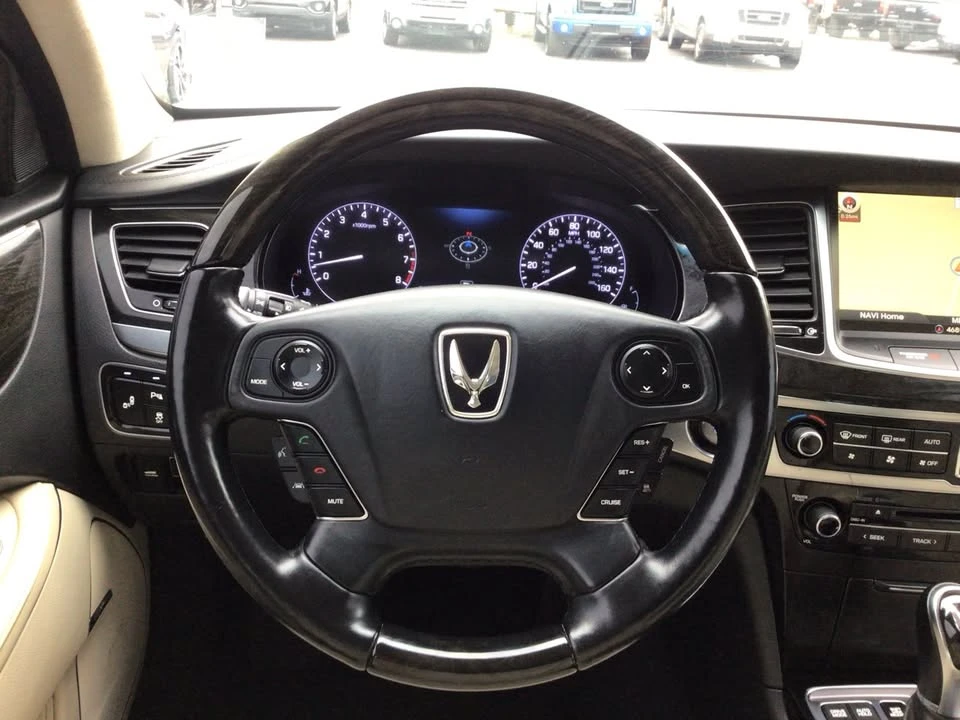 2015 Hyundai Equus - Image 16 of 20