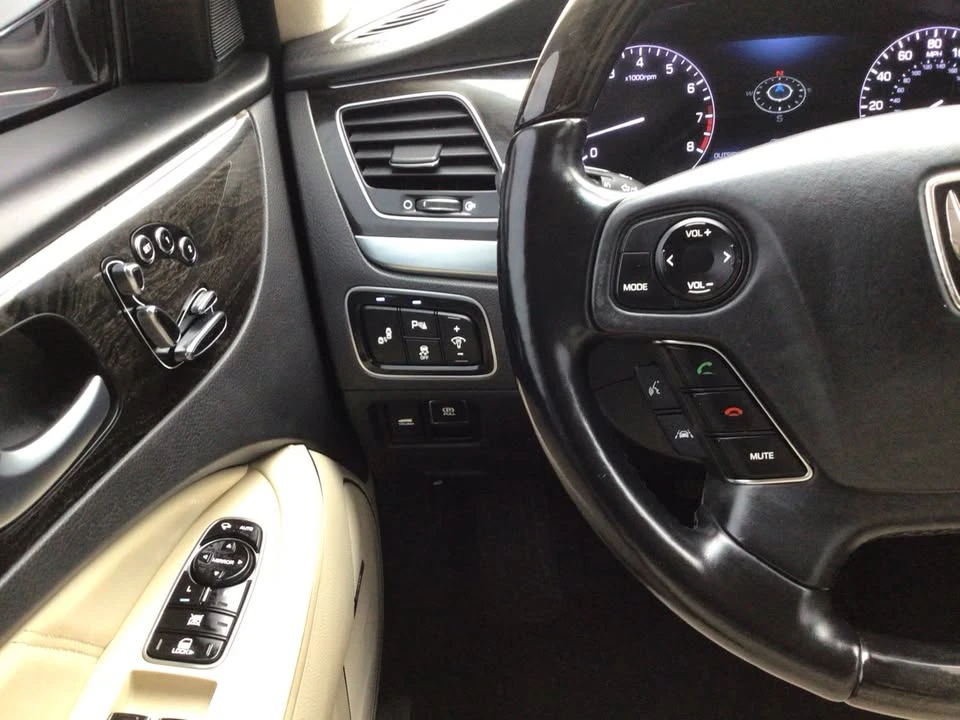 2015 Hyundai Equus - Image 18 of 20