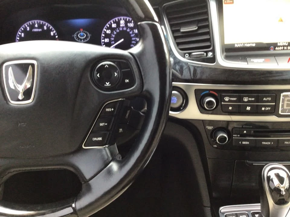 2015 Hyundai Equus - Image 19 of 20