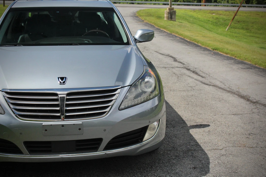 2015 Hyundai Equus - Image 10 of 31