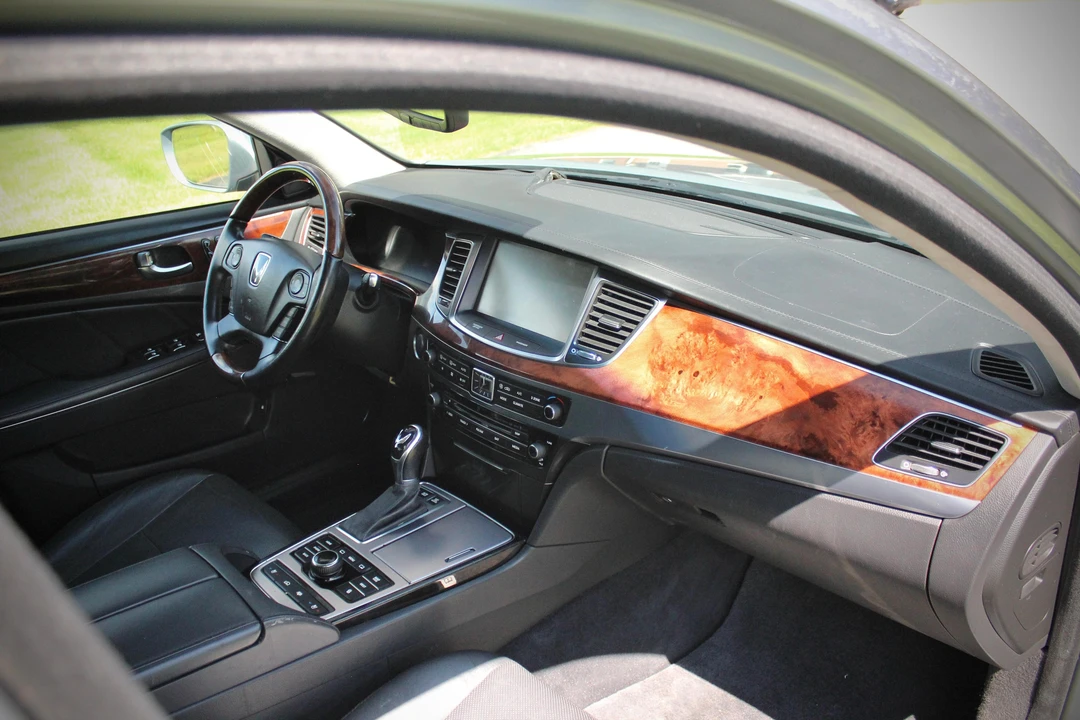 2015 Hyundai Equus - Image 30 of 31