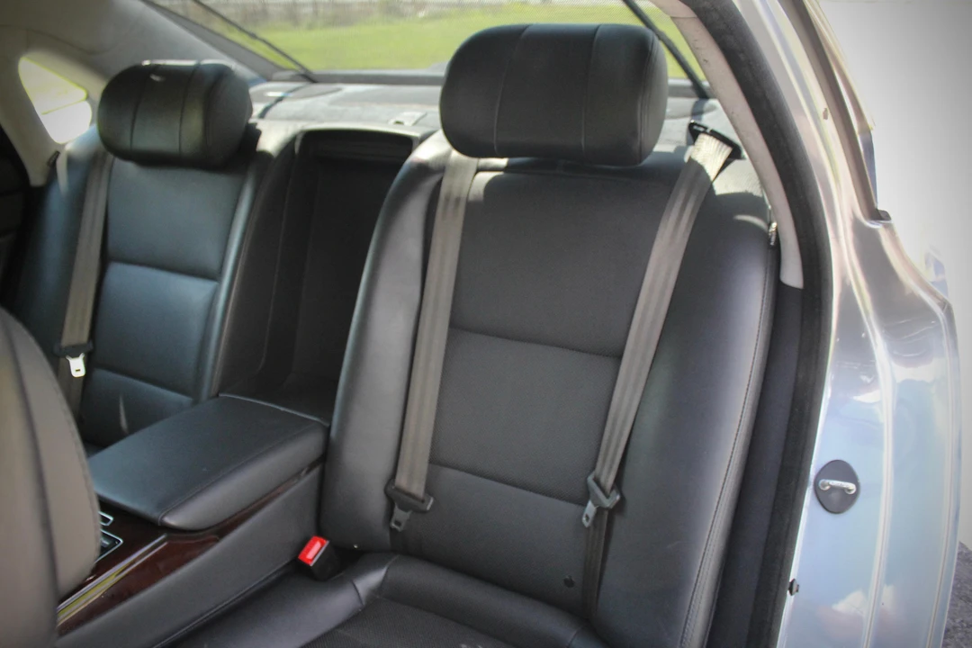 2015 Hyundai Equus - Image 27 of 31