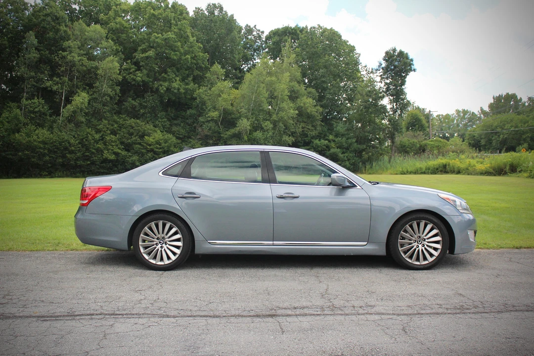 2015 Hyundai Equus - Image 8 of 31