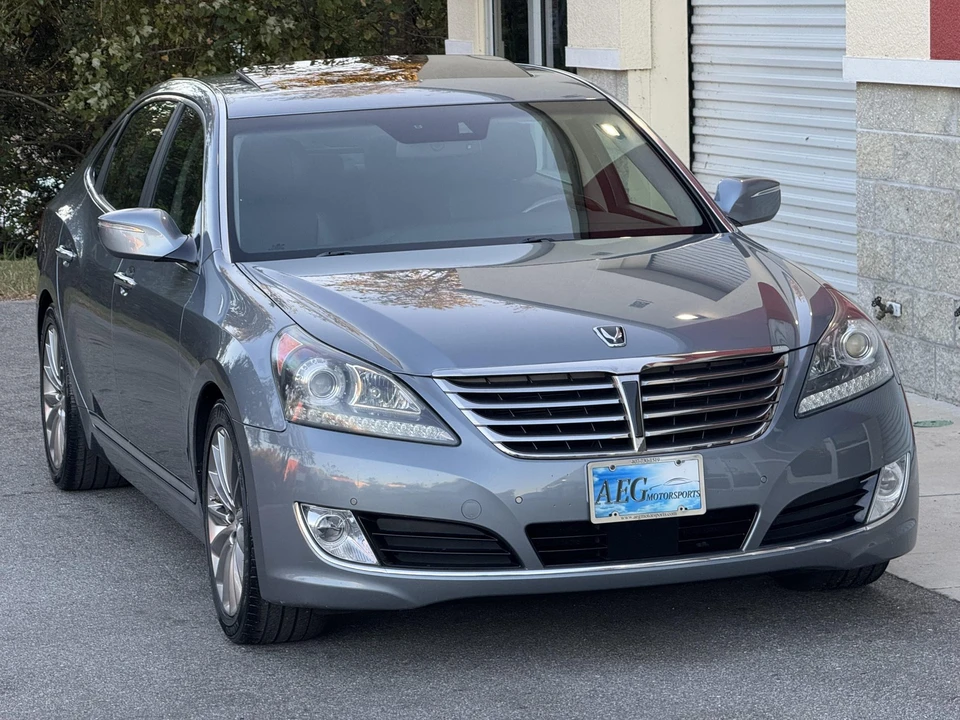 2015 Hyundai Equus - Image 16 of 31