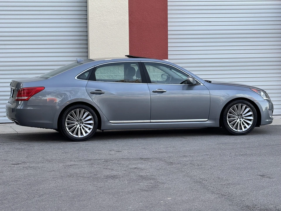 2015 Hyundai Equus - Image 23 of 31