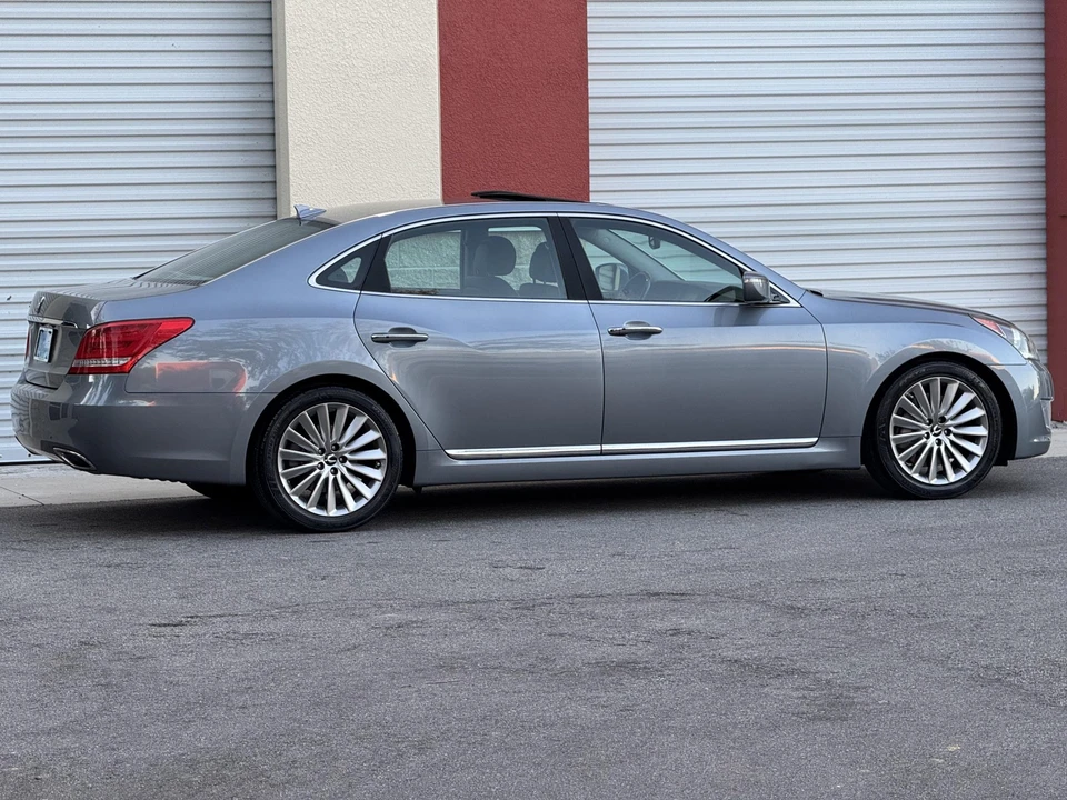 2015 Hyundai Equus - Image 24 of 31