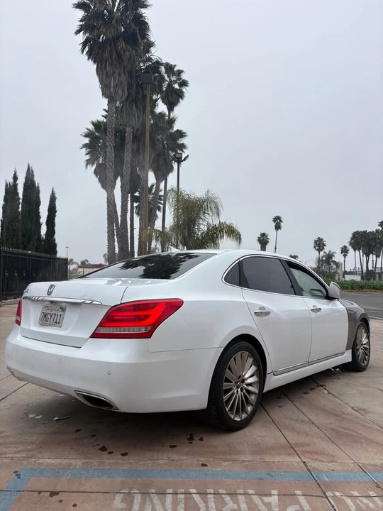 2015 Hyundai Equus - Image 6 of 13