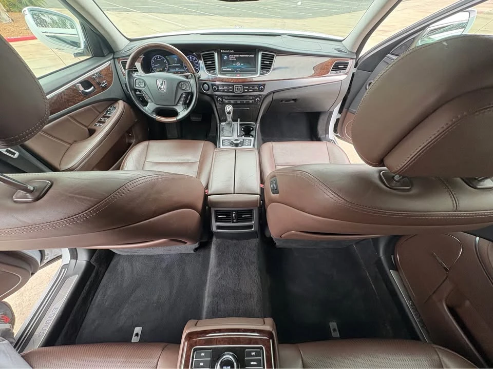 2015 Hyundai Equus - Image 13 of 13