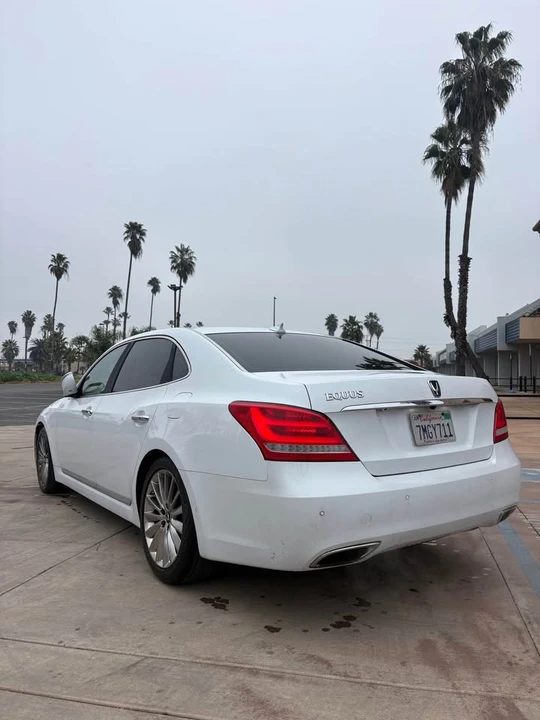 2015 Hyundai Equus - Image 4 of 13