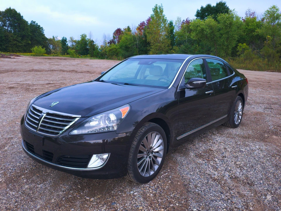 2015 Hyundai Equus - Image 12 of 31