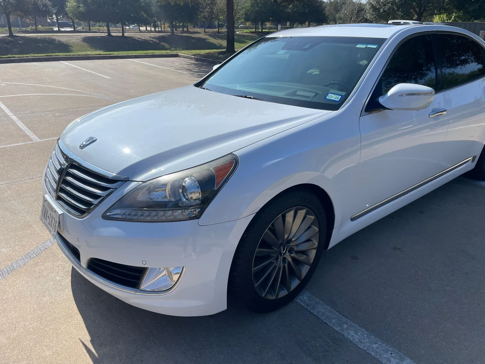 2015 Hyundai Equus - Image 22 of 31