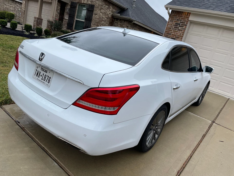 2015 Hyundai Equus - Image 10 of 31