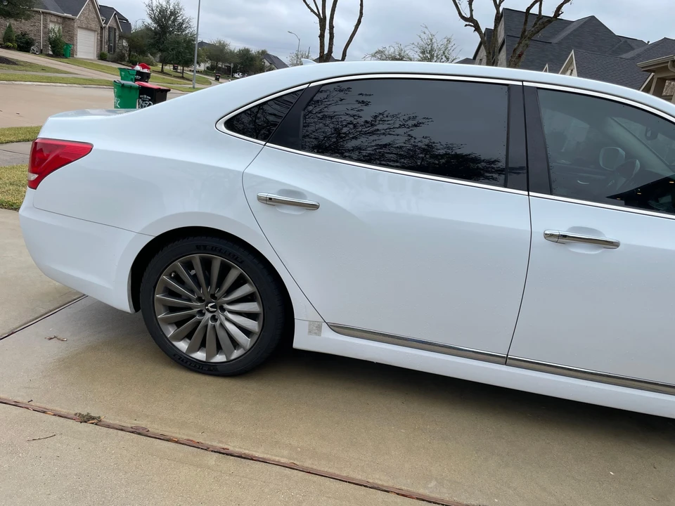 2015 Hyundai Equus - Image 29 of 31