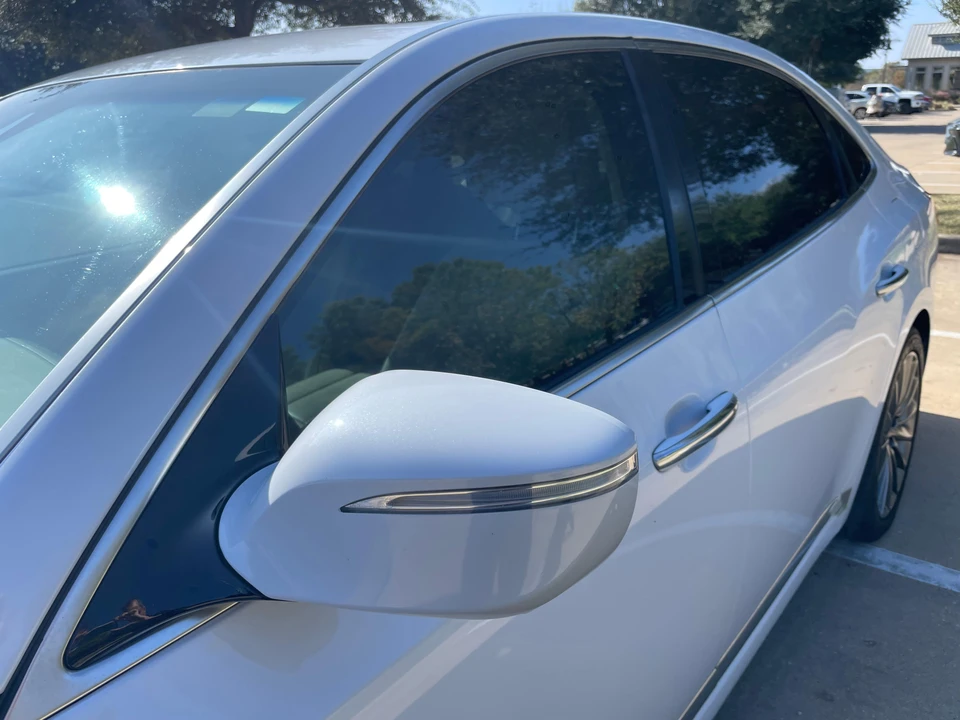 2015 Hyundai Equus - Image 23 of 31