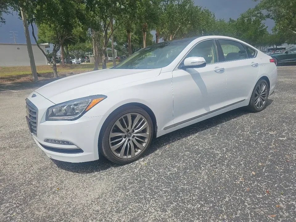 2015 Hyundai Genesis - Image 3 of 3