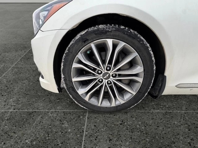 2015 Hyundai Genesis - Image 15 of 15