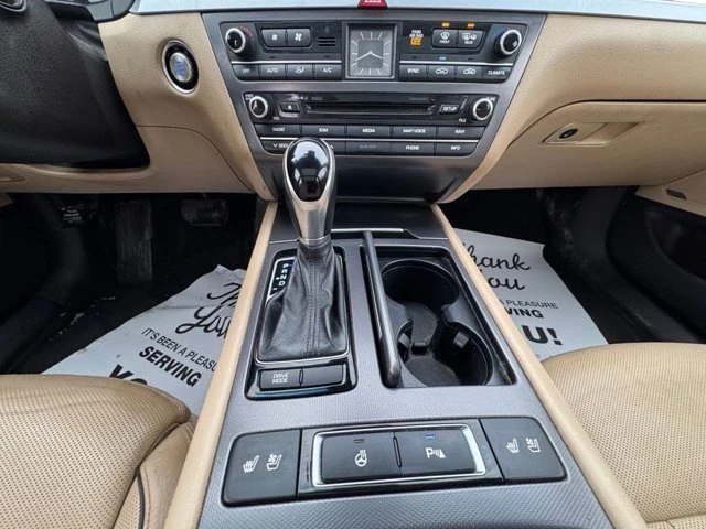 2015 Hyundai Genesis - Image 12 of 15